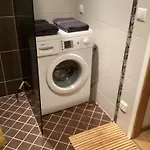 Апартаменты Hygge - Stylish Artistic With Free Weekend Parking