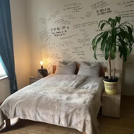 Hygge - Stylish Artistic With Free Weekend Parking 塔尔图