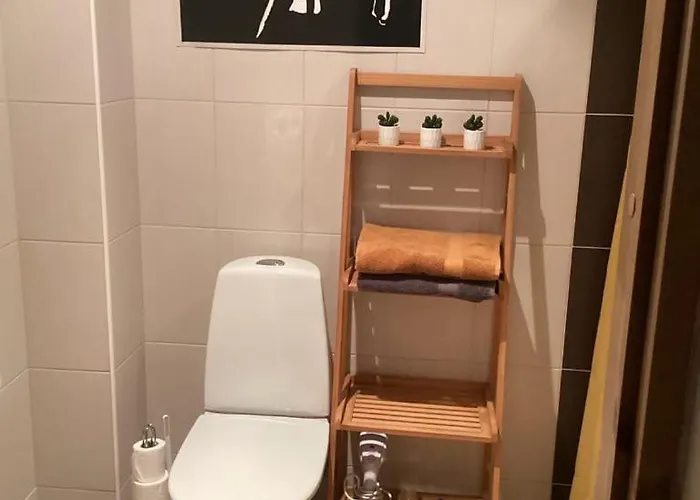 Hygge - Stylish Artistic With Free Weekend Parking 아파트 *